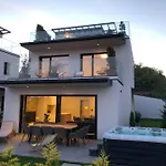 Skyline Apartman