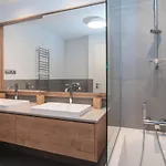 Skyline Apartman *