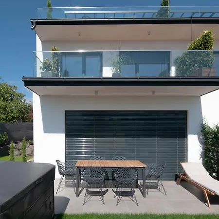 Skyline * Balatonalmádi