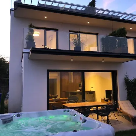 Skyline شقة Balatonalmádi