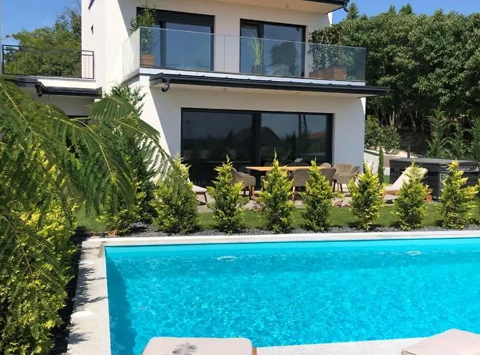 Skyline Balatonalmádi