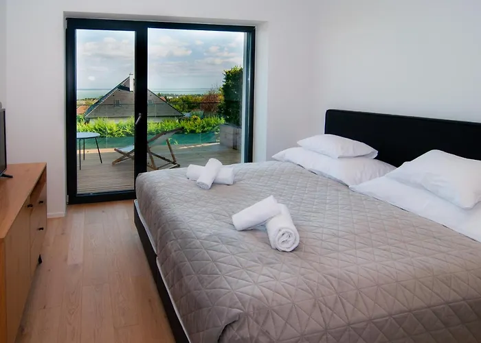 Skyline דירה Balatonalmádi